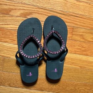 Buckle Sandles Size 8